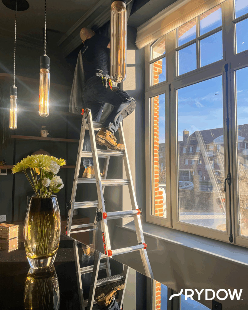 La pose sur mesure : quand l’expertise entre en scène chez vous